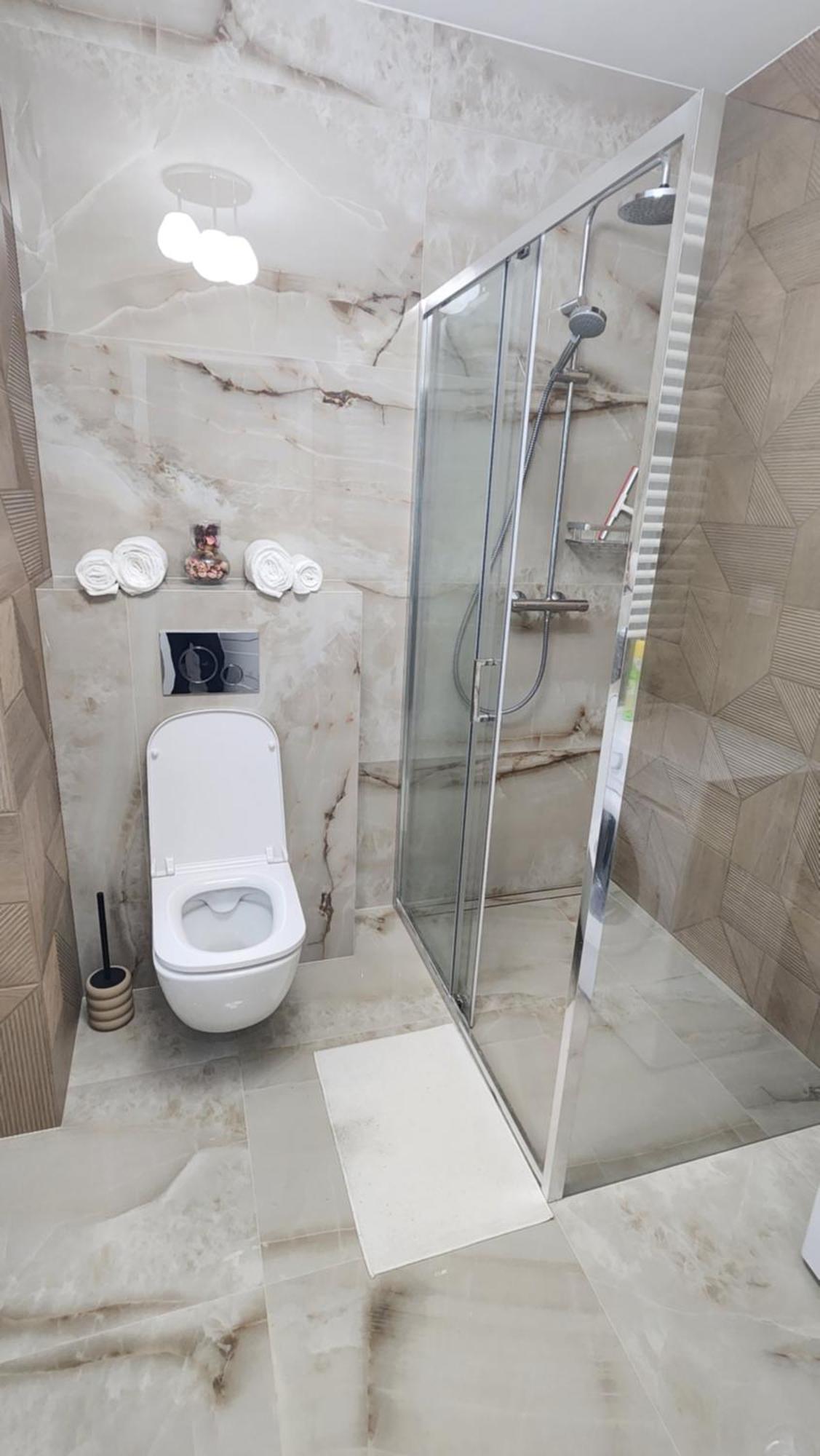 New 1-bdrm In Beautiful Apartment Krakau